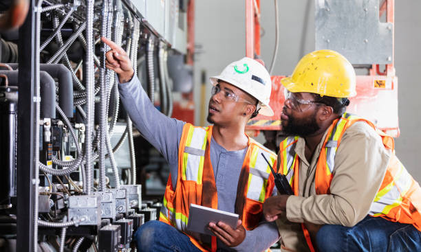 Best Circuit Breaker Repair  in Sophia, WV